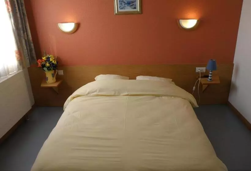 هتل Hôtel Saint Augustin