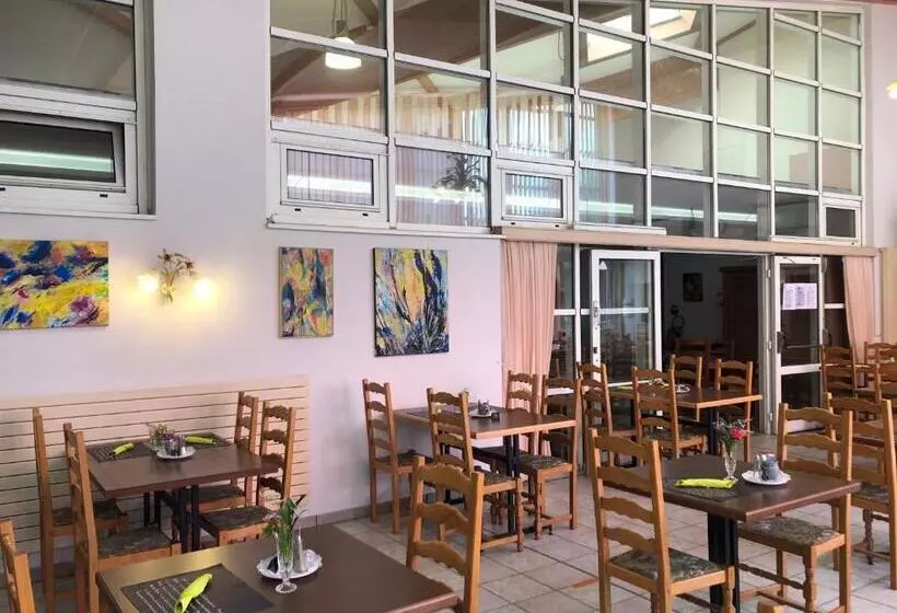 هتل Hôtel Saint Augustin