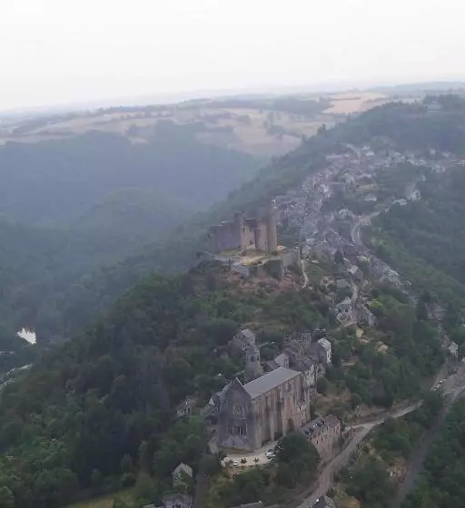 فندق L Oustal Del Barry