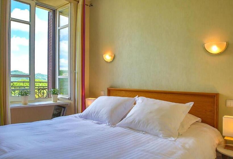 Hotel L Oustal Del Barry