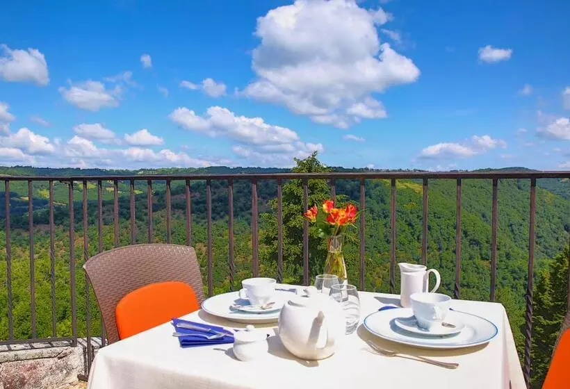 فندق L Oustal Del Barry