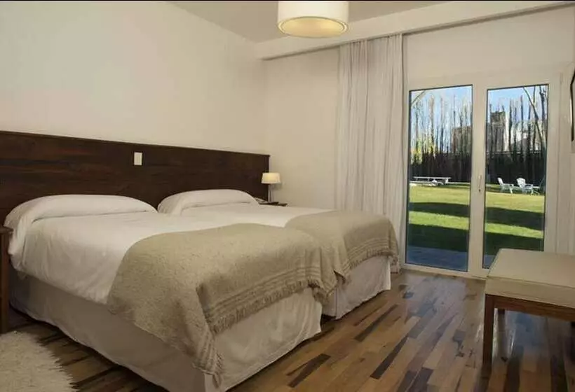 Hotel La Posada De Madryn