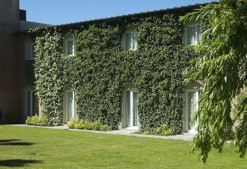 فندق La Posada De Madryn