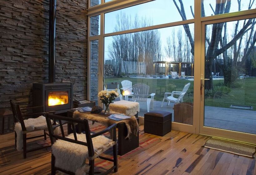 فندق La Posada De Madryn