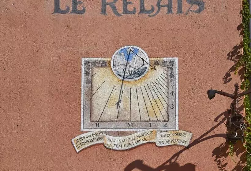 هتل Le Relais De Moustiers