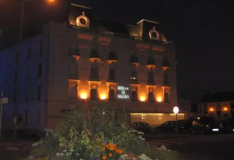 Logis Hotel Des Bourbons