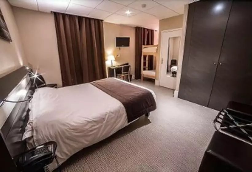 Logis Hotel Des Bourbons