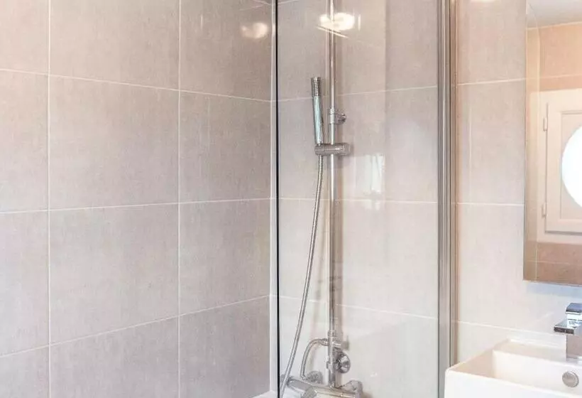 فندق Logis Hôtel Le Chene Dore