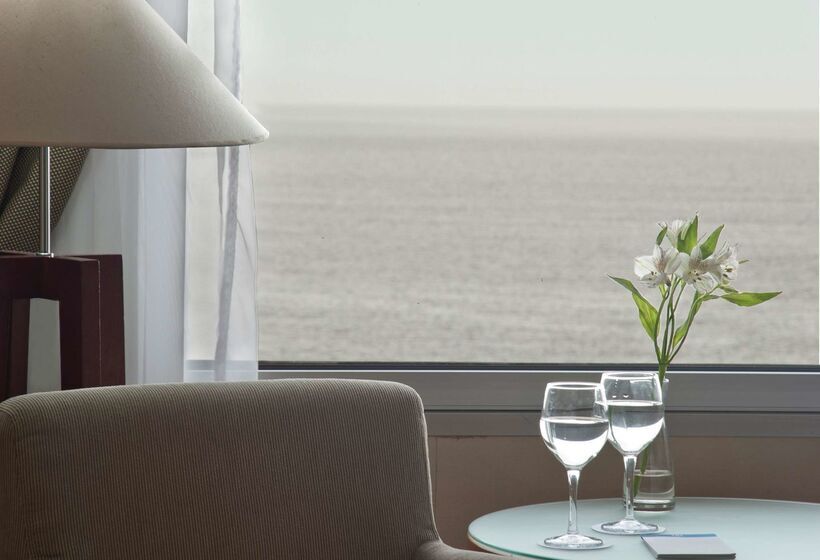 בית מלון כפרי NH Montevideo Columbia