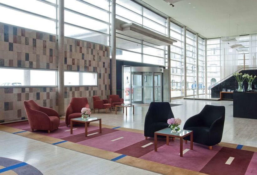 בית מלון כפרי NH Montevideo Columbia