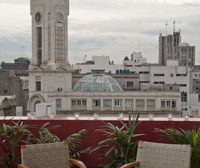 בית מלון כפרי NH Montevideo Columbia