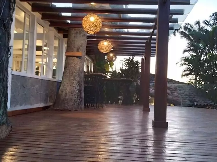 ホテル Pousada Casacolina