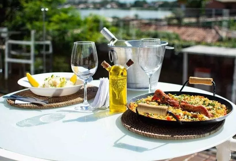 ホテル Pousada Casacolina