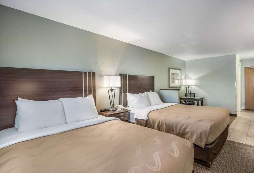 فندق Quality Inn & Suites West