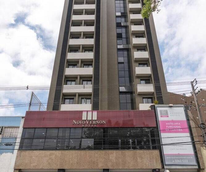 בית מלון כפרי Rede Andrade Vernon