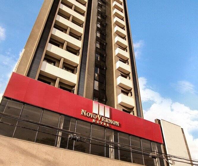 בית מלון כפרי Rede Andrade Vernon