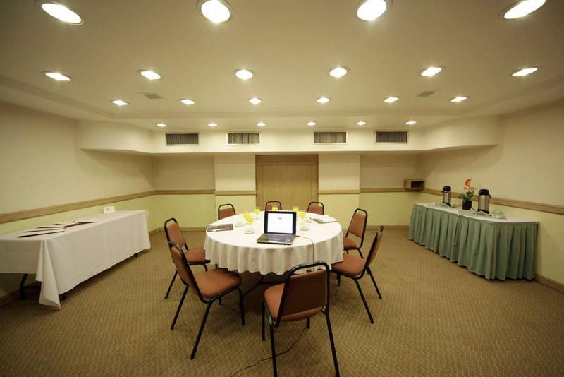 בית מלון כפרי Rede Andrade Vernon