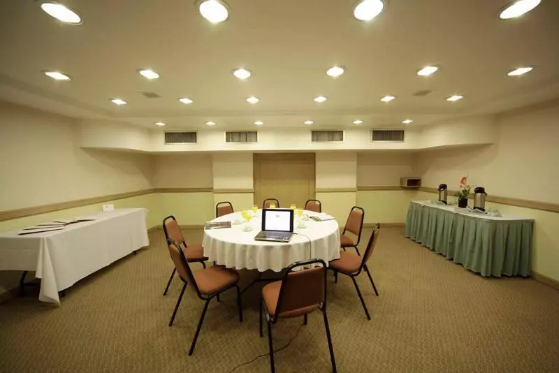 호텔 Rede Andrade Vernon