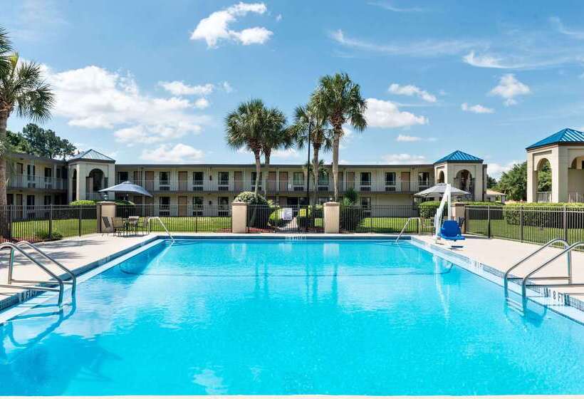 فندق Developer Inn & Suites Airport Jax, A Baymont By Wyndham