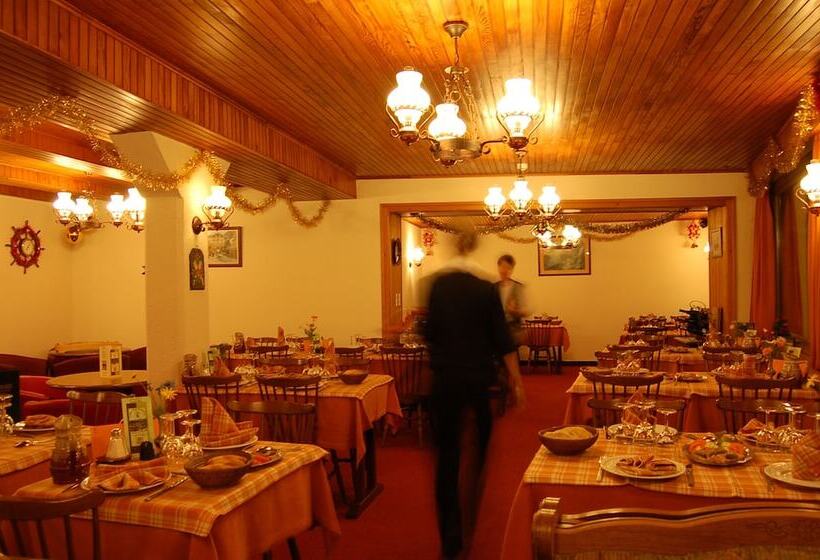 اقامتگاه Hôtel Les Côtes, Résidence Loisirs Et Chalets