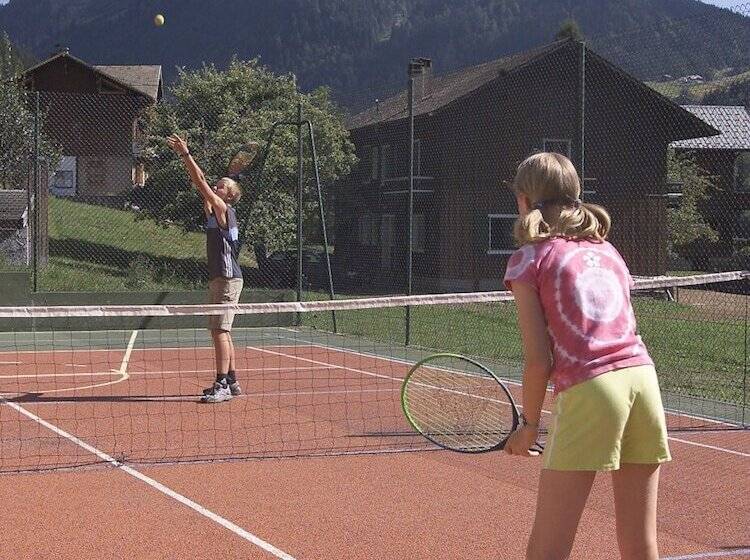 اقامتگاه Hôtel Les Côtes, Résidence Loisirs Et Chalets