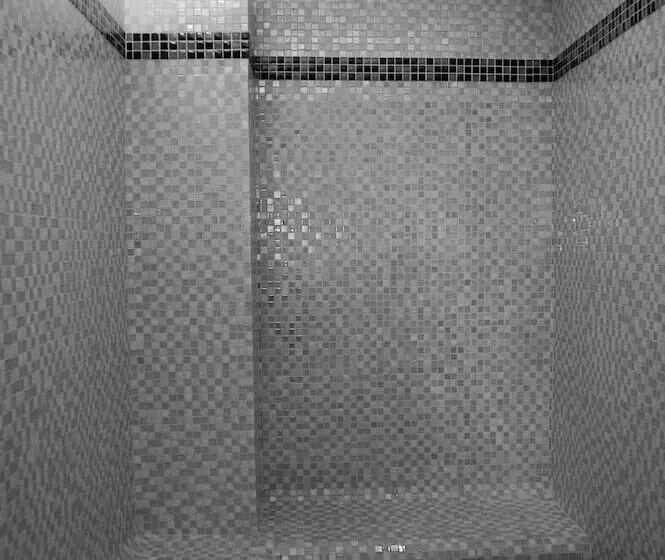 اقامتگاه Hôtel Les Côtes, Résidence Loisirs Et Chalets