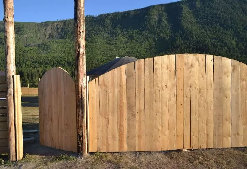تختخواب و صبحانه Ethnohouse Yurta