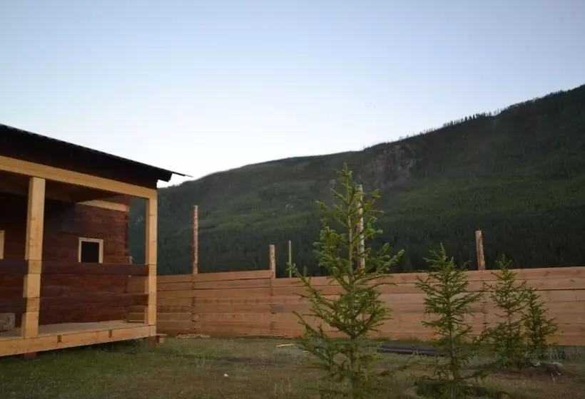 تختخواب و صبحانه Ethnohouse Yurta