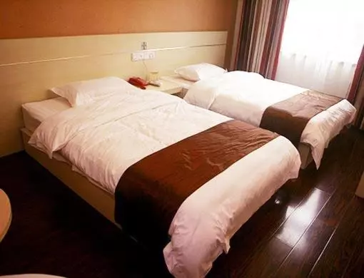 Thank Inn Chain Hotel Jiangxi Yichun Fengcheng Dongfanghong Avenue