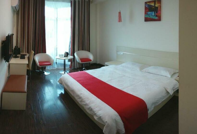 Thank Inn Chain Hotel Jiangxi Yichun Fengcheng Dongfanghong Avenue