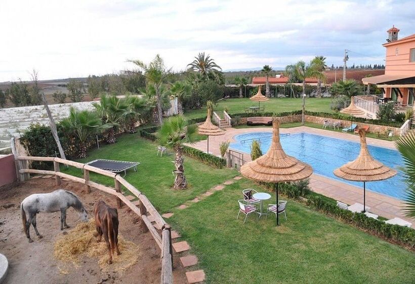 ペンション Dar Lyazid