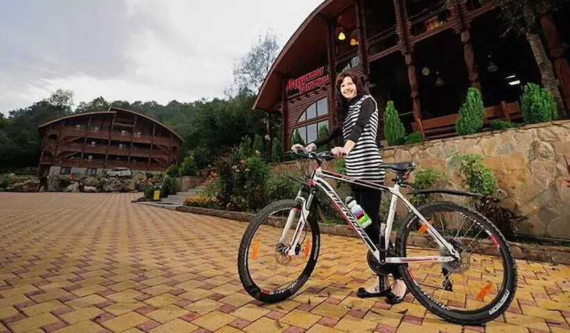 Lomakeskus Dakhovskaya Sloboda