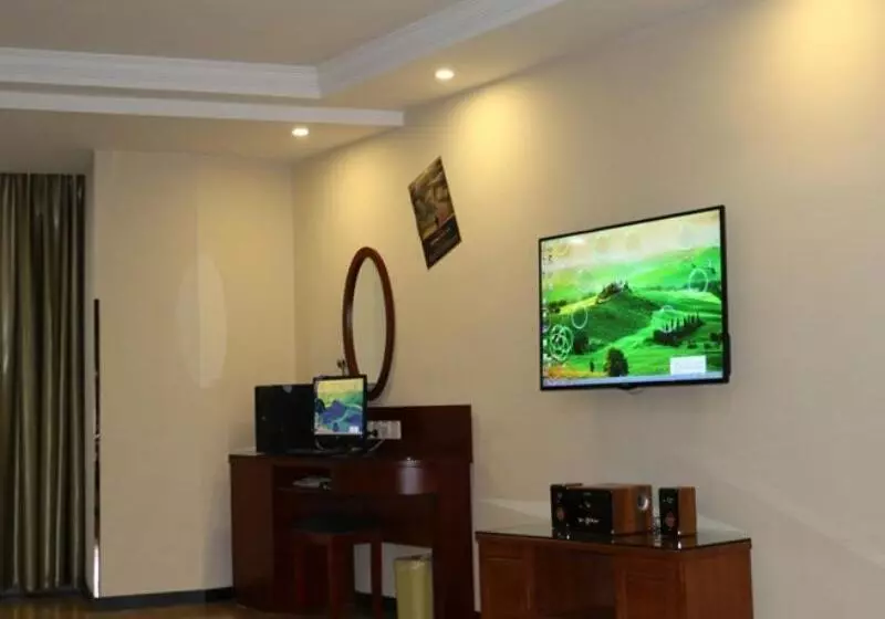 Hotelli Greentree Inn Hunan Jishou Longshan Yuelu Avenue Business