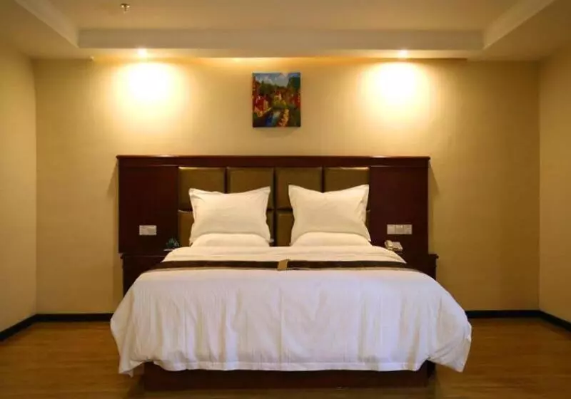 Hotelli Greentree Inn Hunan Jishou Longshan Yuelu Avenue Business