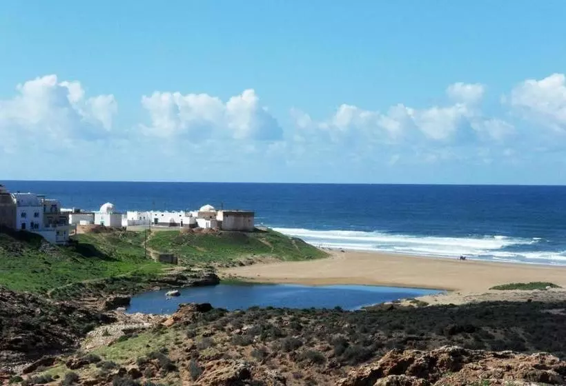 Hotelli Hôtel Aglou Beach