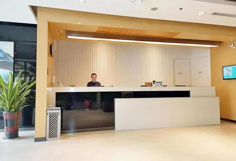 Hotelli Jinjiang Inn Zhenjiang Yangzhong Yangzi Road Shop