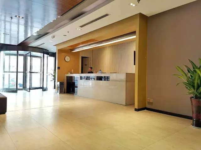 Hotelli Jinjiang Inn Zhenjiang Yangzhong Yangzi Road Shop