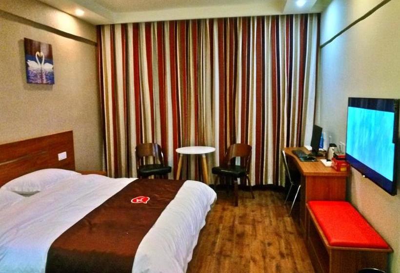 Thank Inn Chain Hotel Hubin District Dongfeng Market