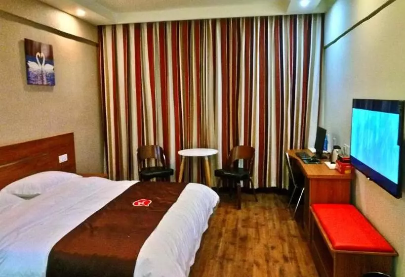 Thank Inn Chain Hotel Hubin District Dongfeng Market
