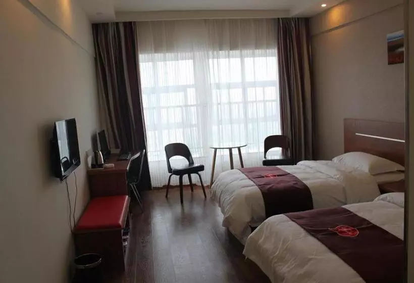 Thank Inn Chain Hotel Hubin District Dongfeng Market