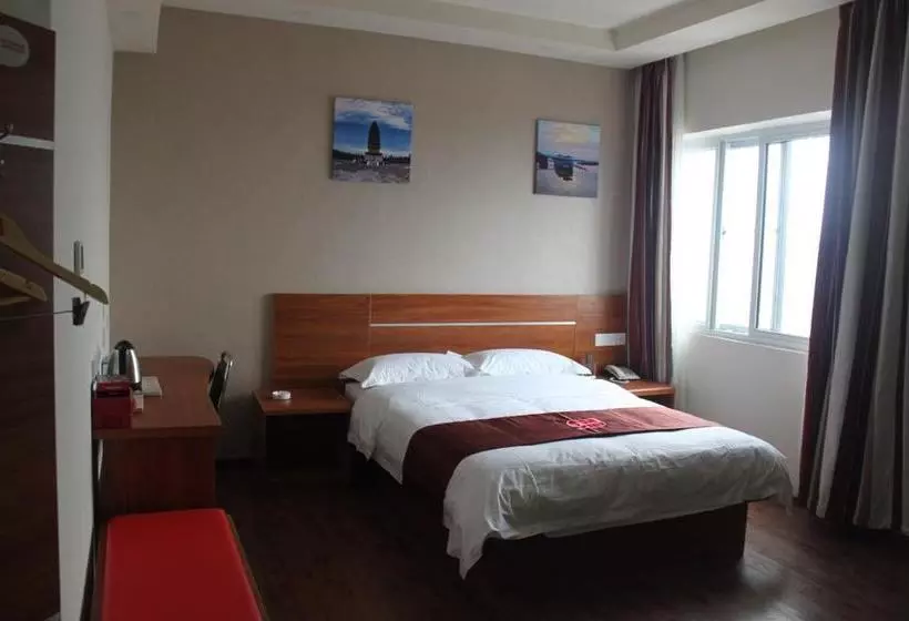 Thank Inn Chain Hotel Hubin District Dongfeng Market
