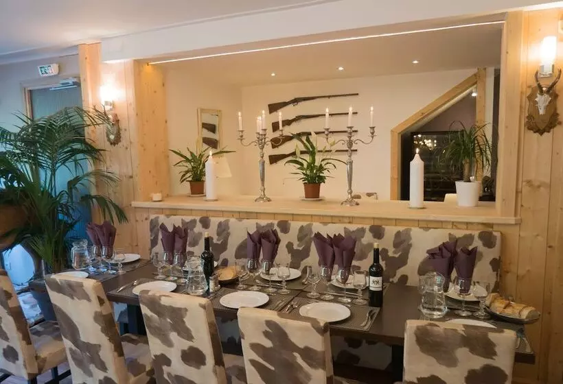 Отель Auberge Le Semnoz