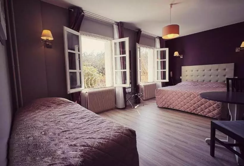 Logis Hotel Restaurant Des Voyageurs