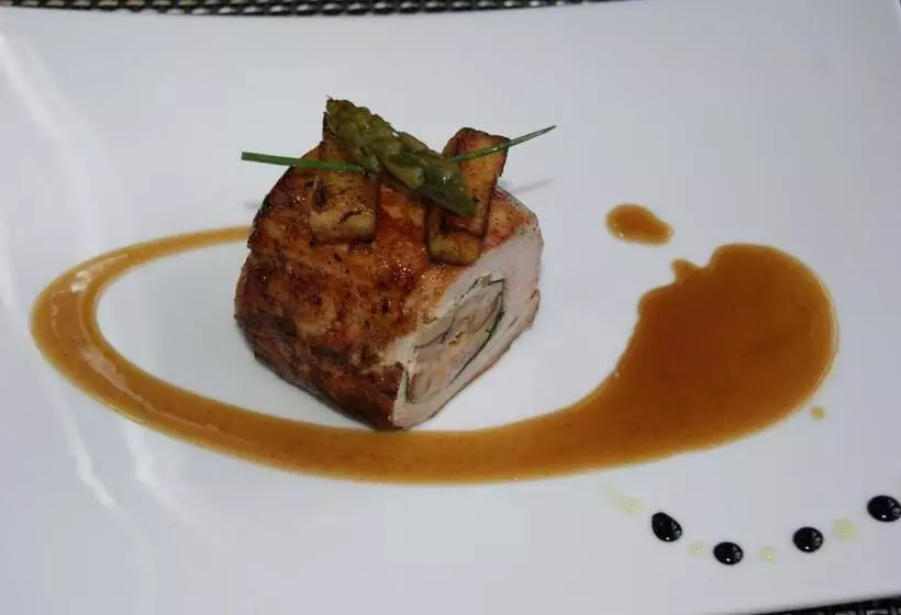 Logis Hotel Restaurant Des Voyageurs