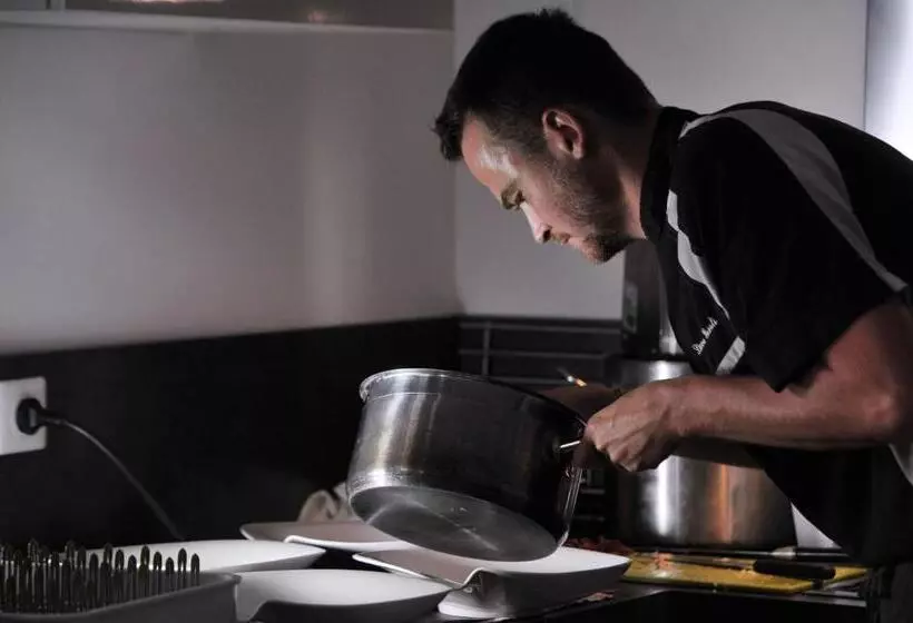 酒店 Hôtel Les Grillons