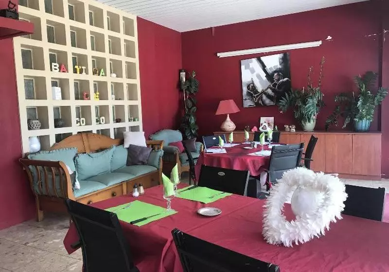 هتل Initial By Balladins Hôtel La Batida