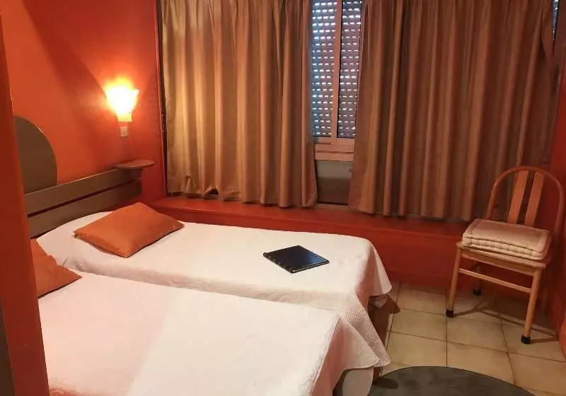 هتل Initial By Balladins Hôtel La Batida