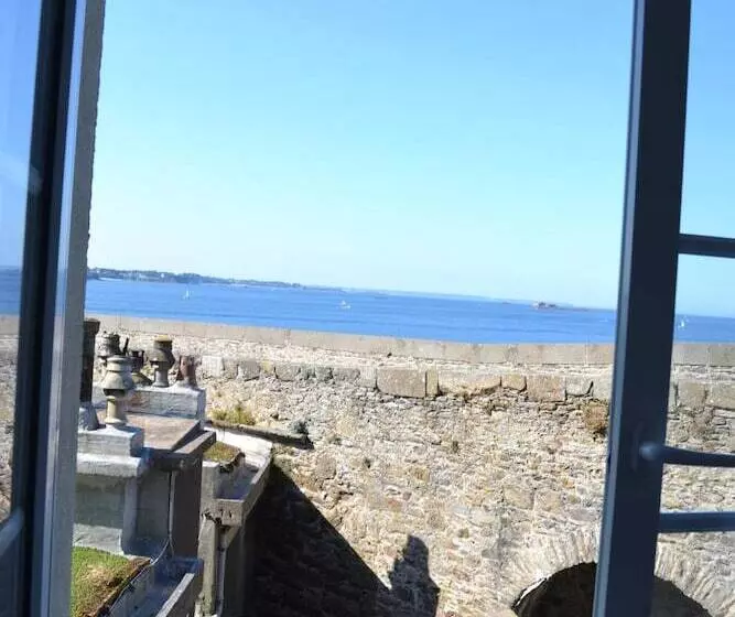 酒店 Hôtel La Porte Saint Pierre Logis Hôtel Intra Muros