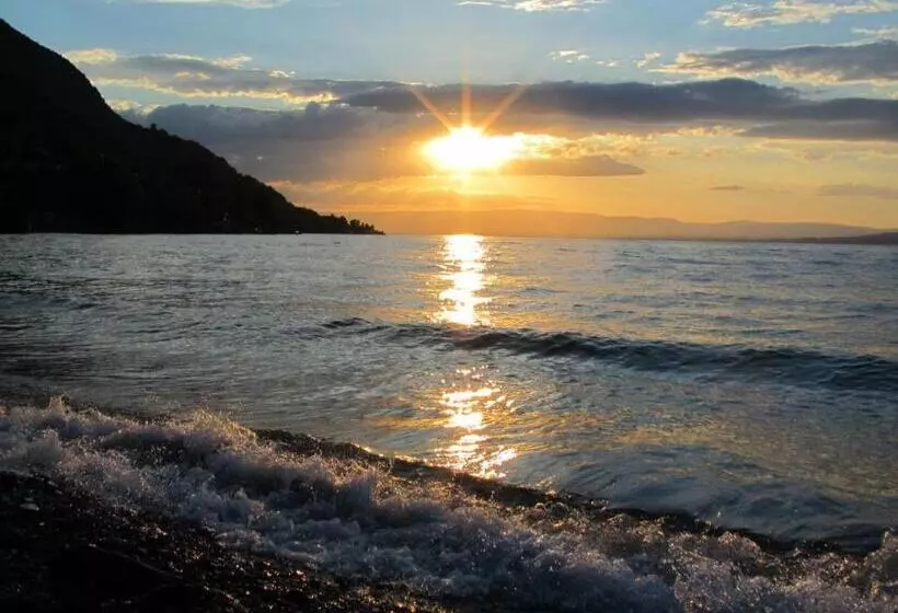 Отель Le Léman