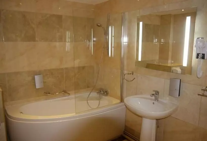 Hotel Le Relais De La Poste